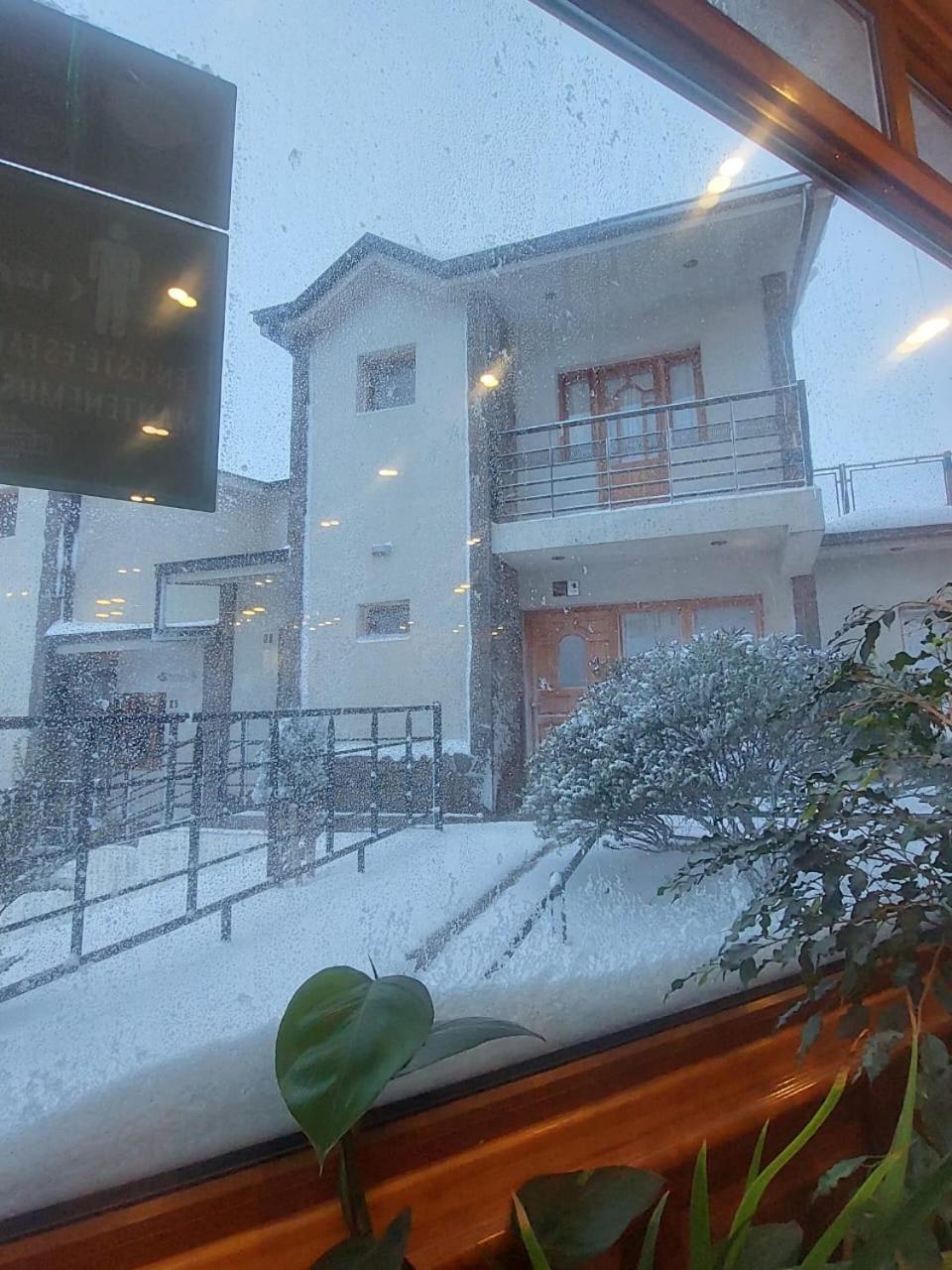 Balcones Del Beagle Apart Ushuaia Bagian luar foto