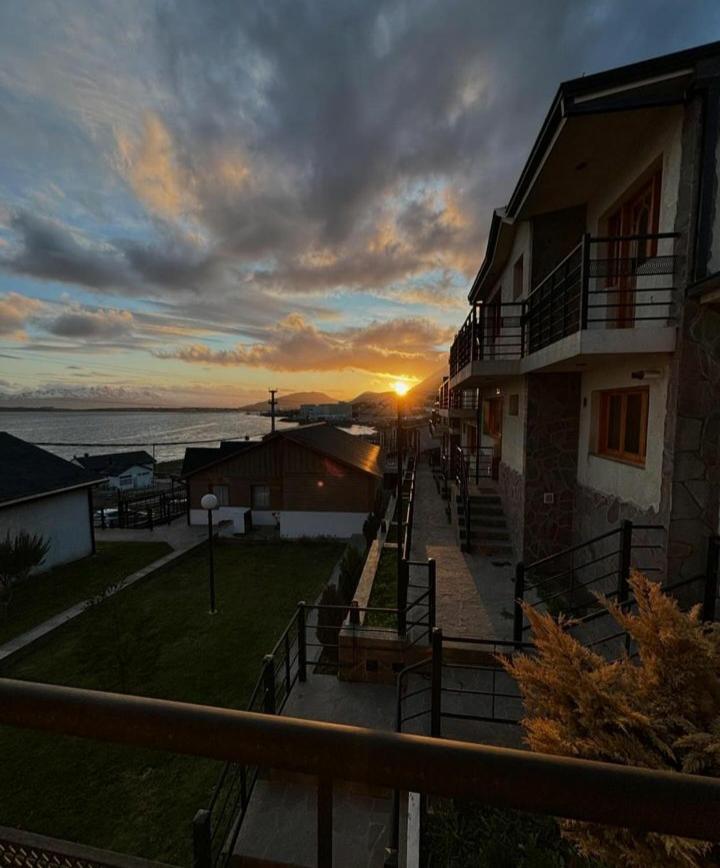 Balcones Del Beagle Apart Ushuaia Bagian luar foto
