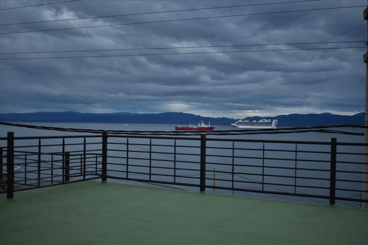 Balcones Del Beagle Apart Ushuaia Bagian luar foto